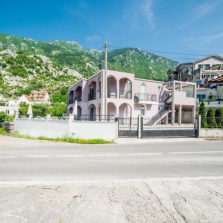Boka Bay 2 Apartment Kotor Exterior foto