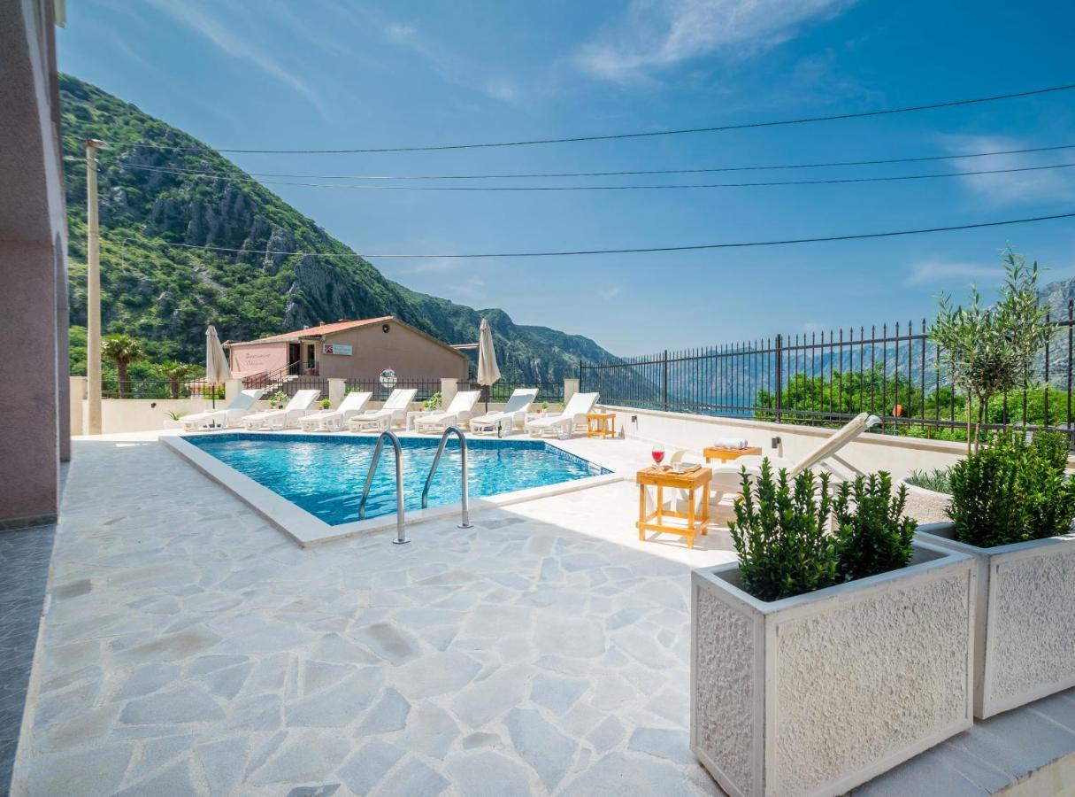 Boka Bay 2 Apartment Kotor Exterior foto
